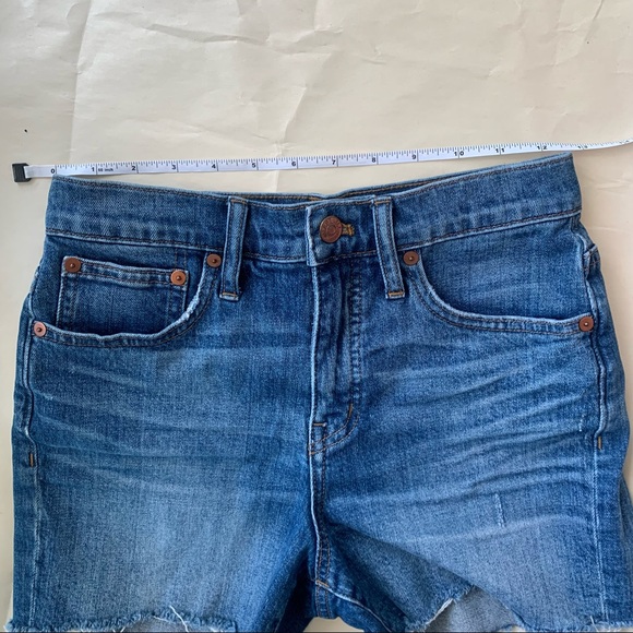 Madewell high-Rise Denim Shorts - Picture 7 of 8